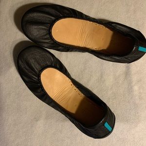 Size 8 Tieks